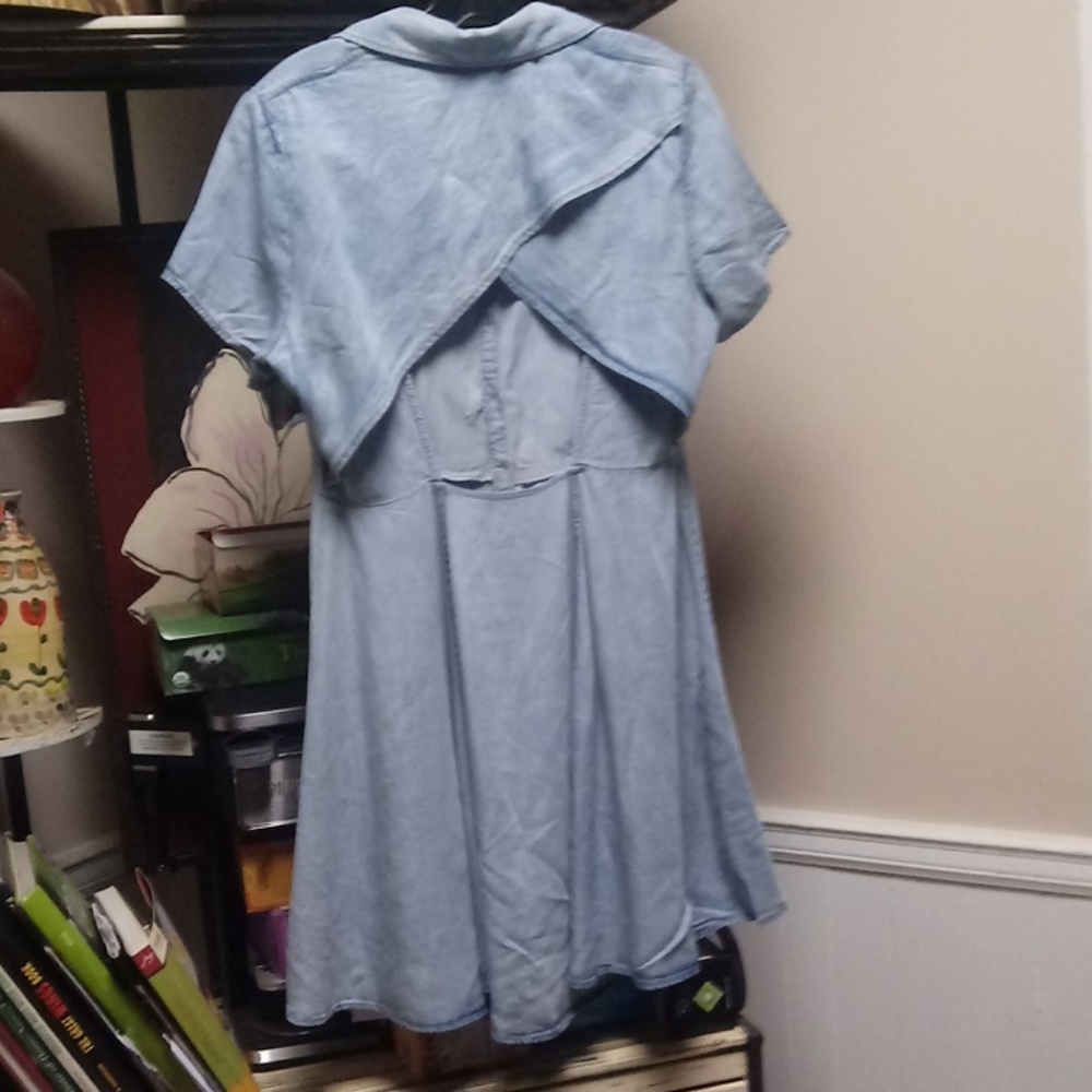 dress - Picture 2 of 3